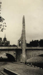 Thumbnail of an unidentified bridge in Paris 