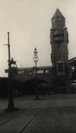 Thumbnail of an unidentified bridge in Cologne