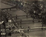 Thumbnail of Panorama of Pittsburg bridge