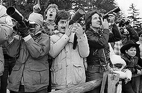 Photographers at Buzzard Roost in Hinckley Reservation, 1981